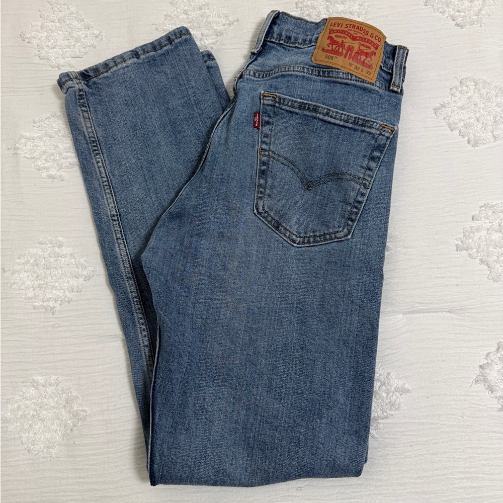 Levi's 505 Relaxed Fit Men's Jeans